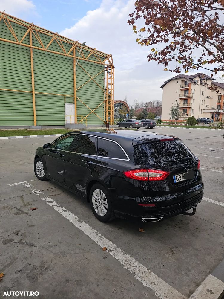 Ford Mondeo 2.0 TDCI Start-Stopp PowerShift-Aut Titanium - 4