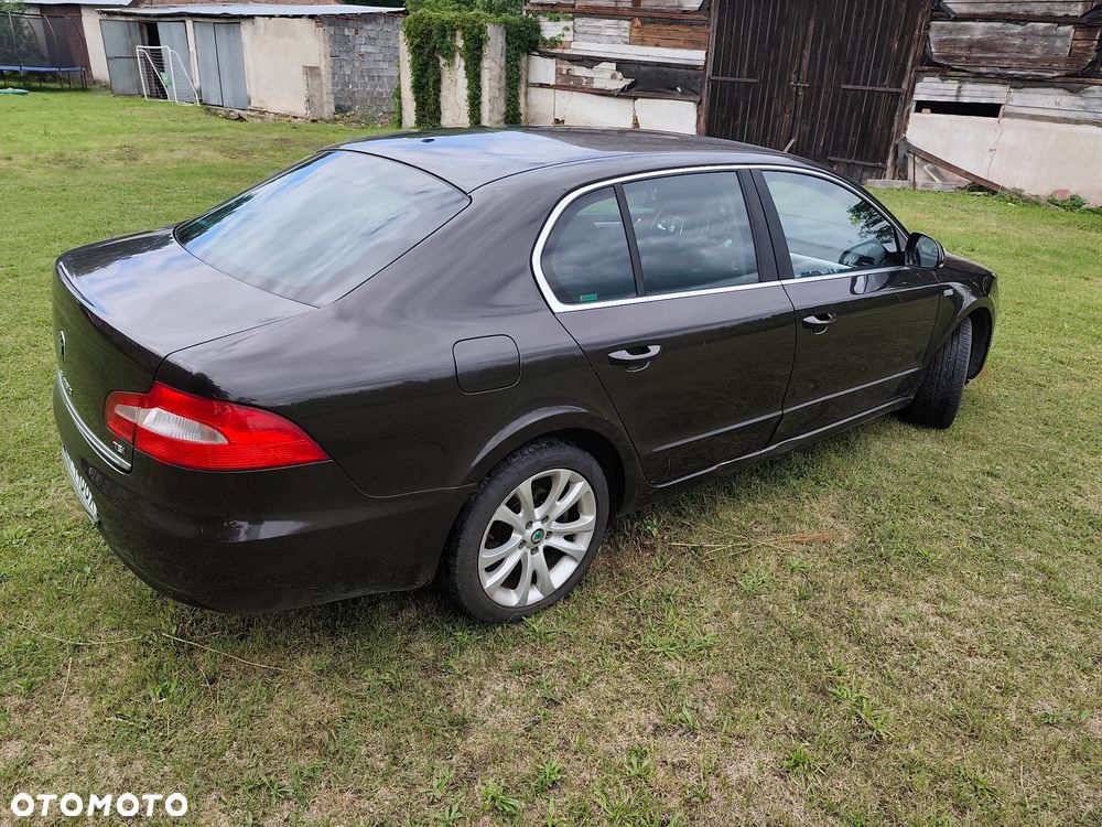 Skoda Superb 1.8 TSI Family - 2
