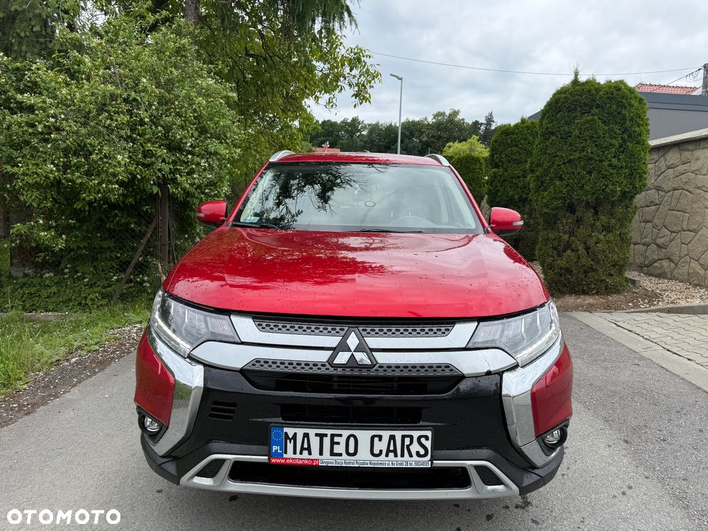 Mitsubishi Outlander 2.0 Intense + Navi 4WD CVT - 3