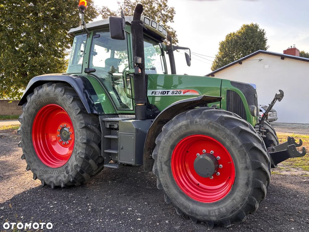 Fendt 820 - 4