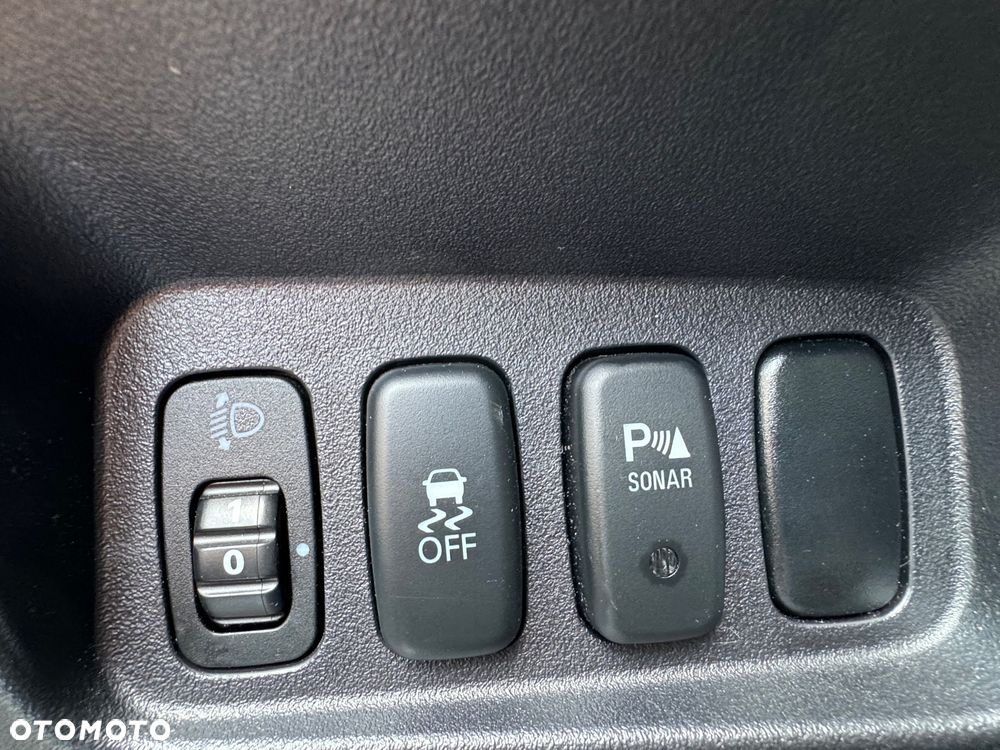 Mitsubishi Outlander 2.0 2WD Diamant - 31