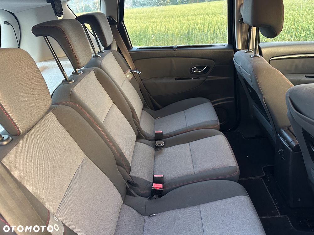Renault Scenic 1.6 16V 110 Paris - 19