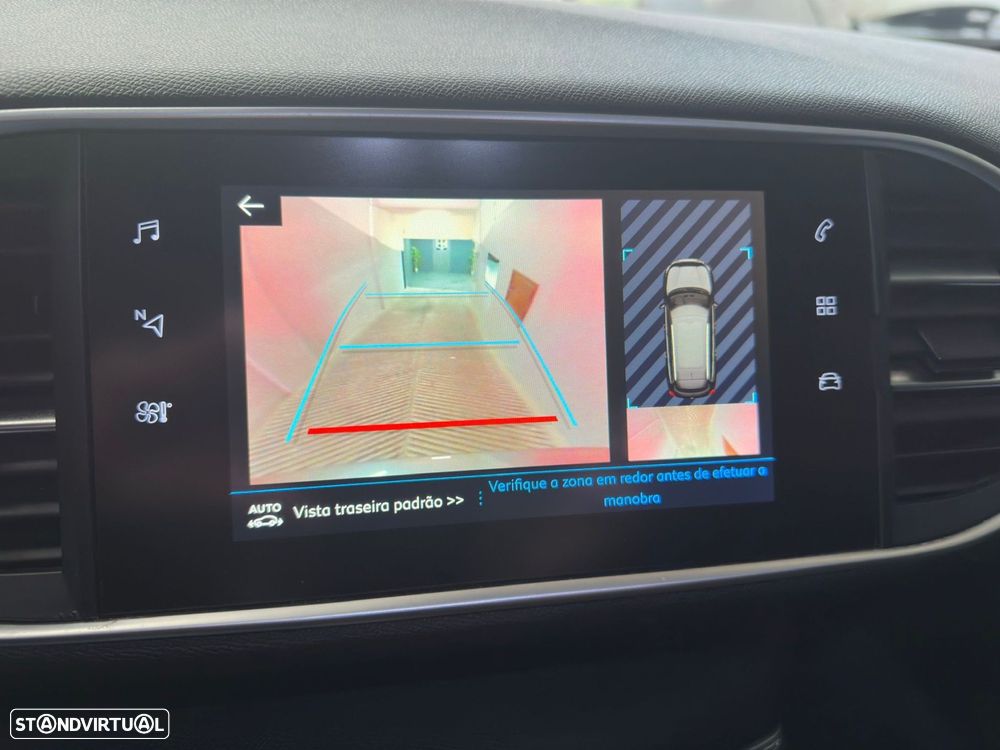 Peugeot 308 SW 1.2 PureTech Allure Pack - 14