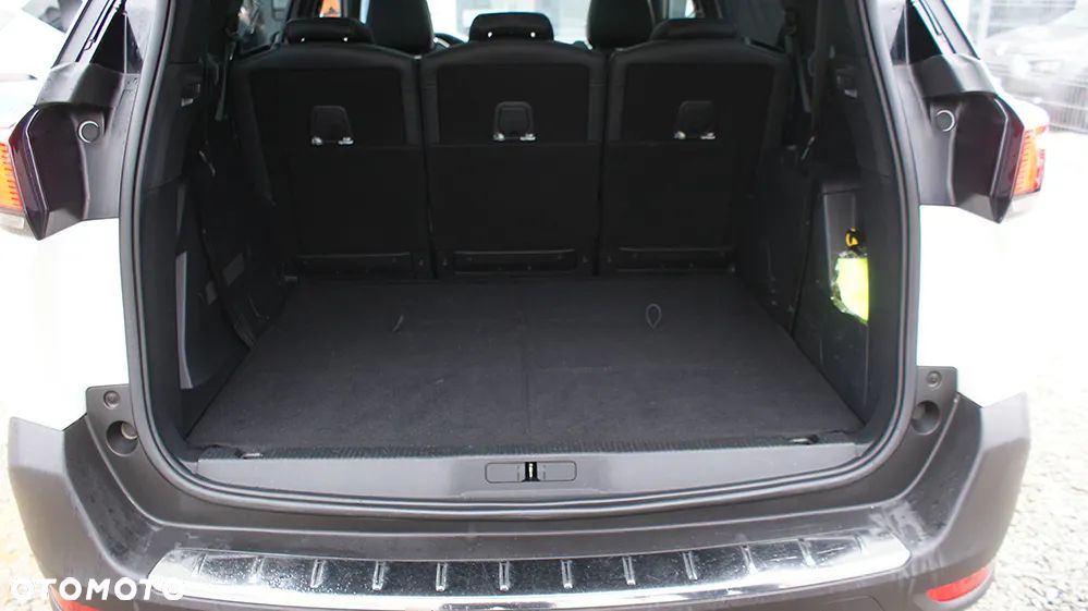 Peugeot 5008 1.5 BlueHDi GT S&S EAT8 - 24