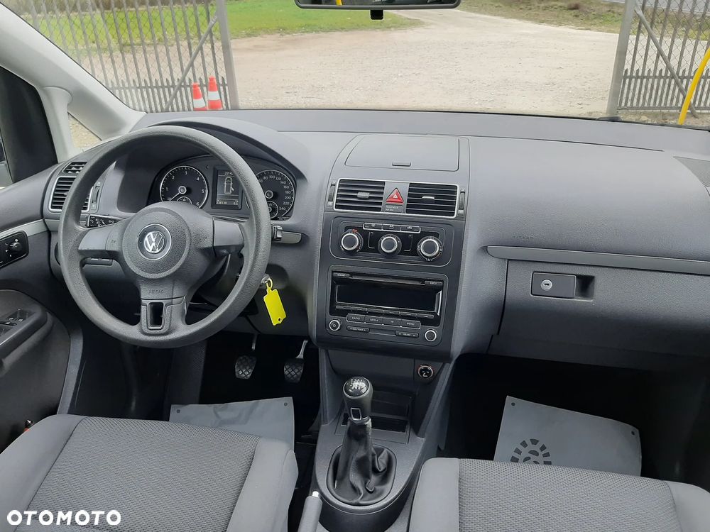 Volkswagen Touran 1.6 TDI DPF BlueMotion Technology Comfortline - 22