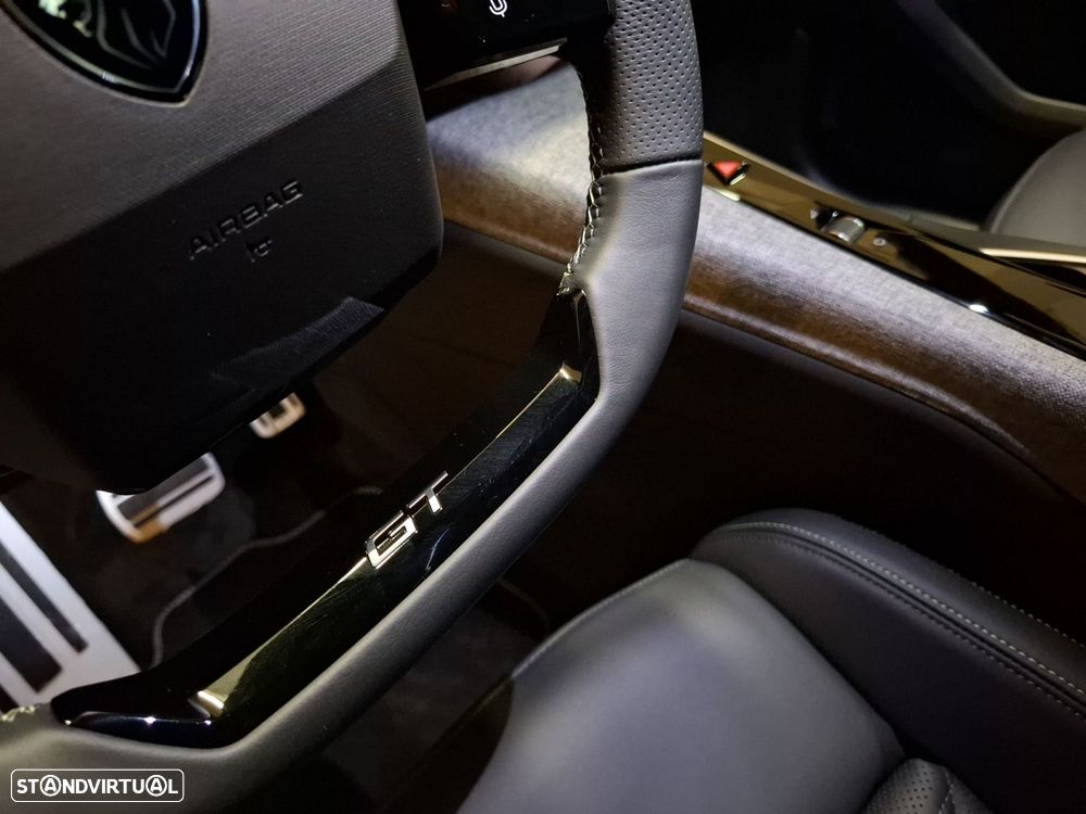 Peugeot E-3008 73 kWh GT - 28