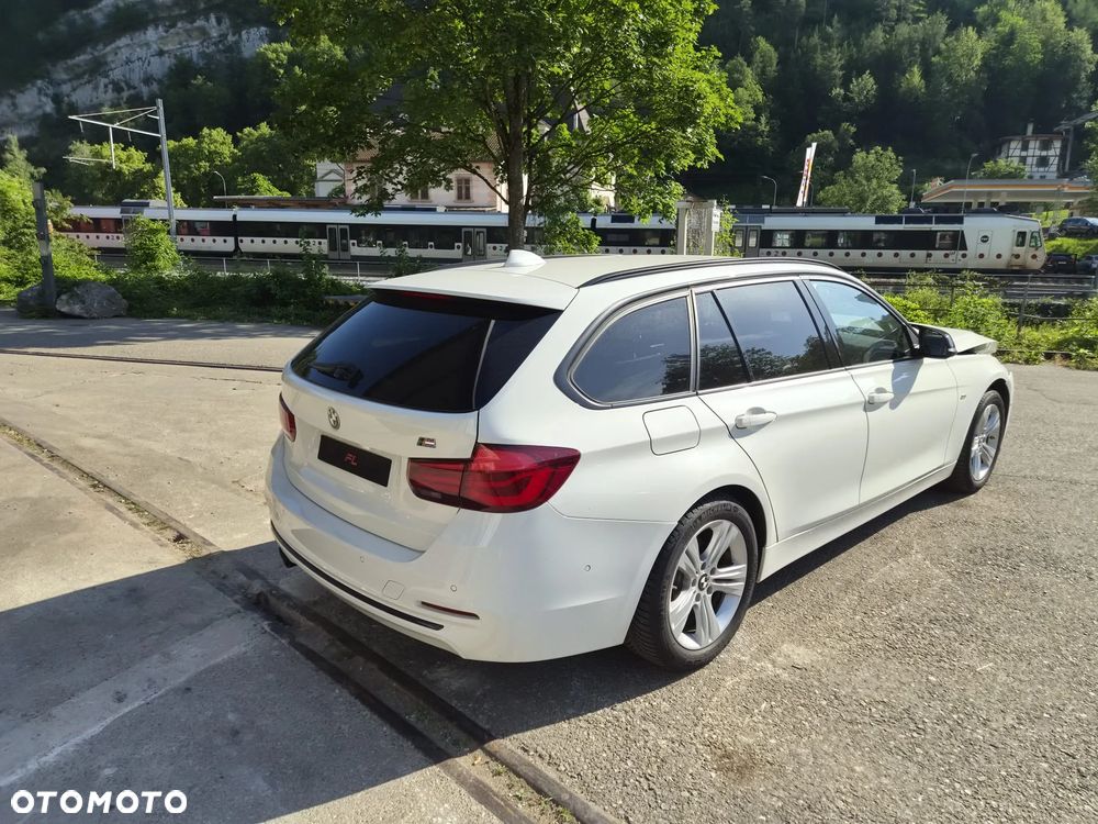 BMW Seria 3 320d Edition Luxury Line Purity - 1
