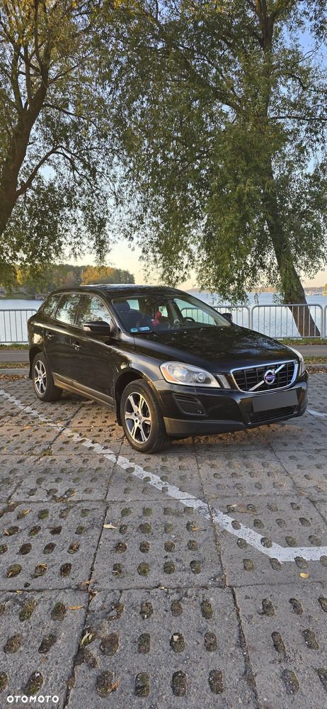 Volvo XC 60 - 8