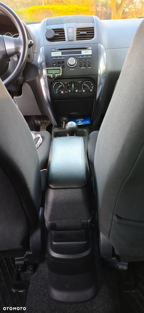 Suzuki SX4 - 14