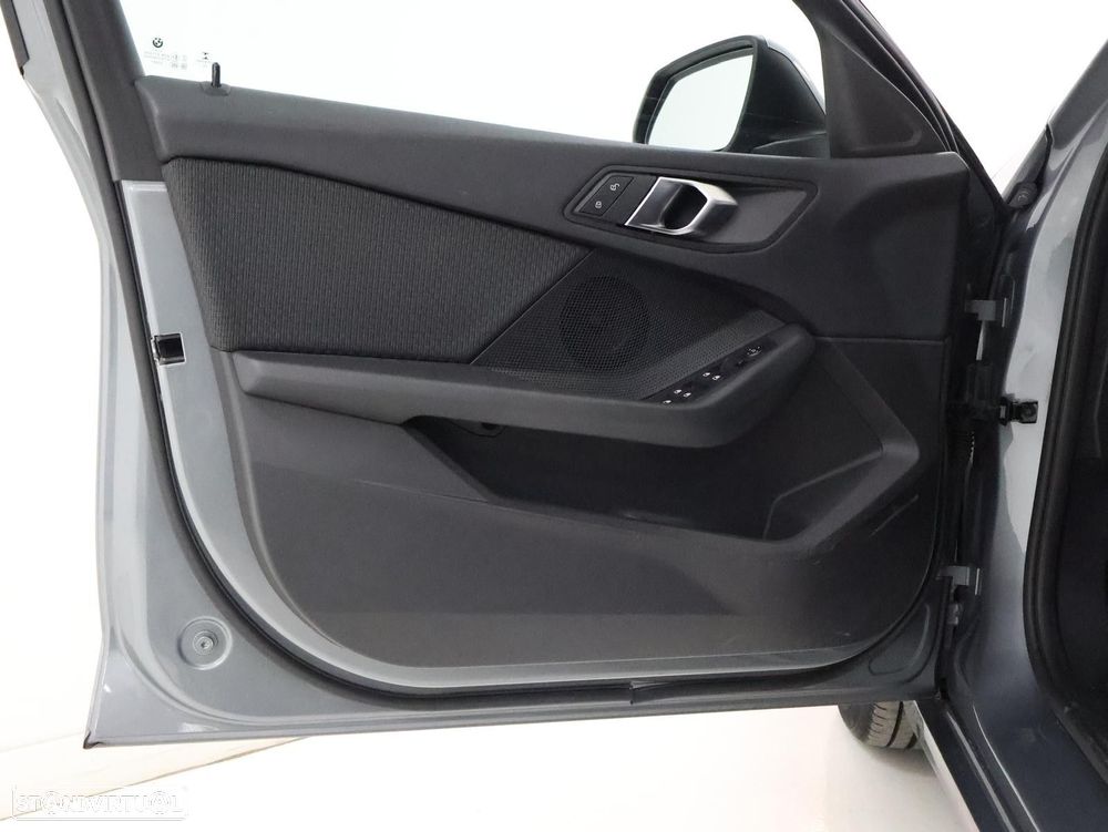 BMW 116 i Advantage - 11