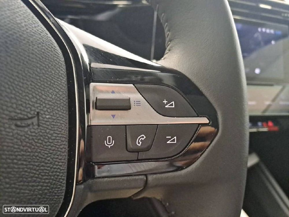 Peugeot 308 1.2 Hybrid Allure e-DCS6 - 17