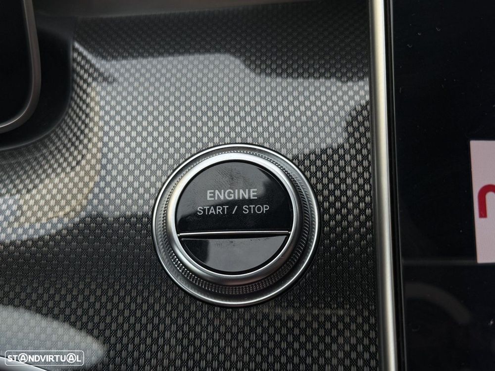 Mercedes-Benz C 300 e T 9G-TRONIC AMG Line — fotografia 39