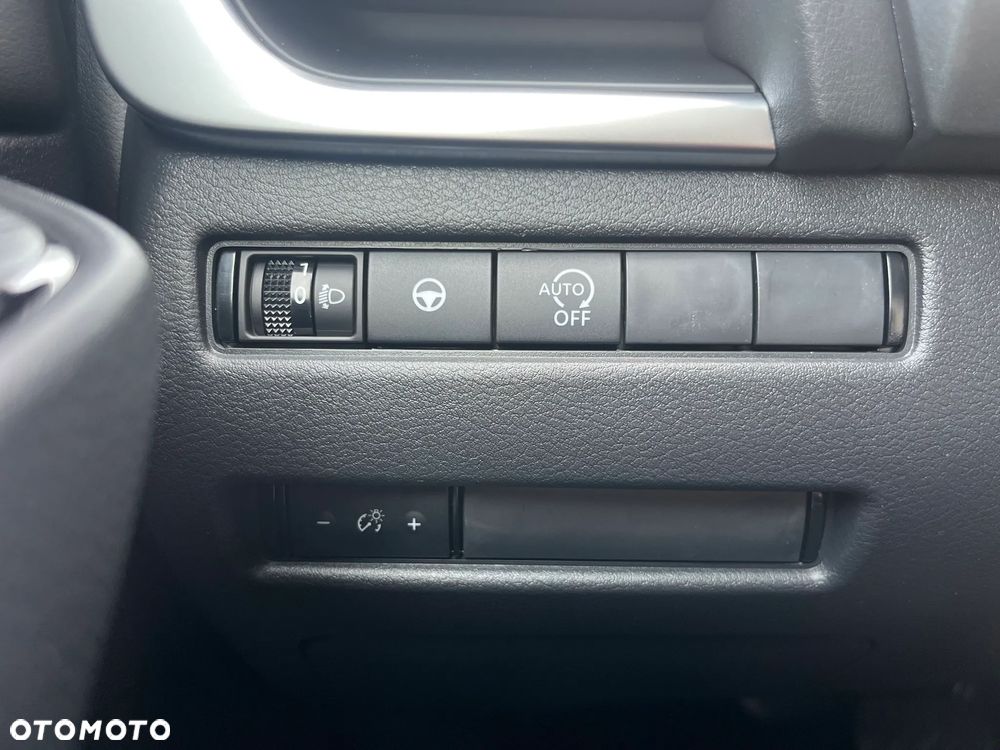 Nissan Qashqai 1.3 DIG-T mHEV N-Connecta Xtronic - 26