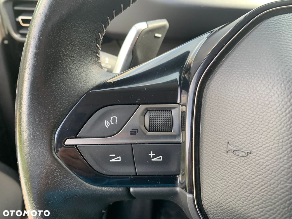 Peugeot Rifter 1.5 BlueHDI Allure S&S - 16