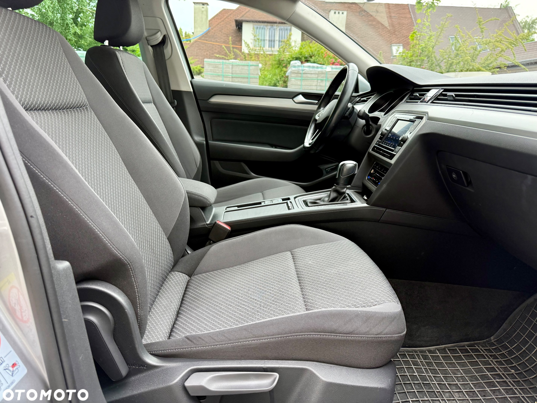 Volkswagen Passat 2.0 TDI EVO Business DSG - 28