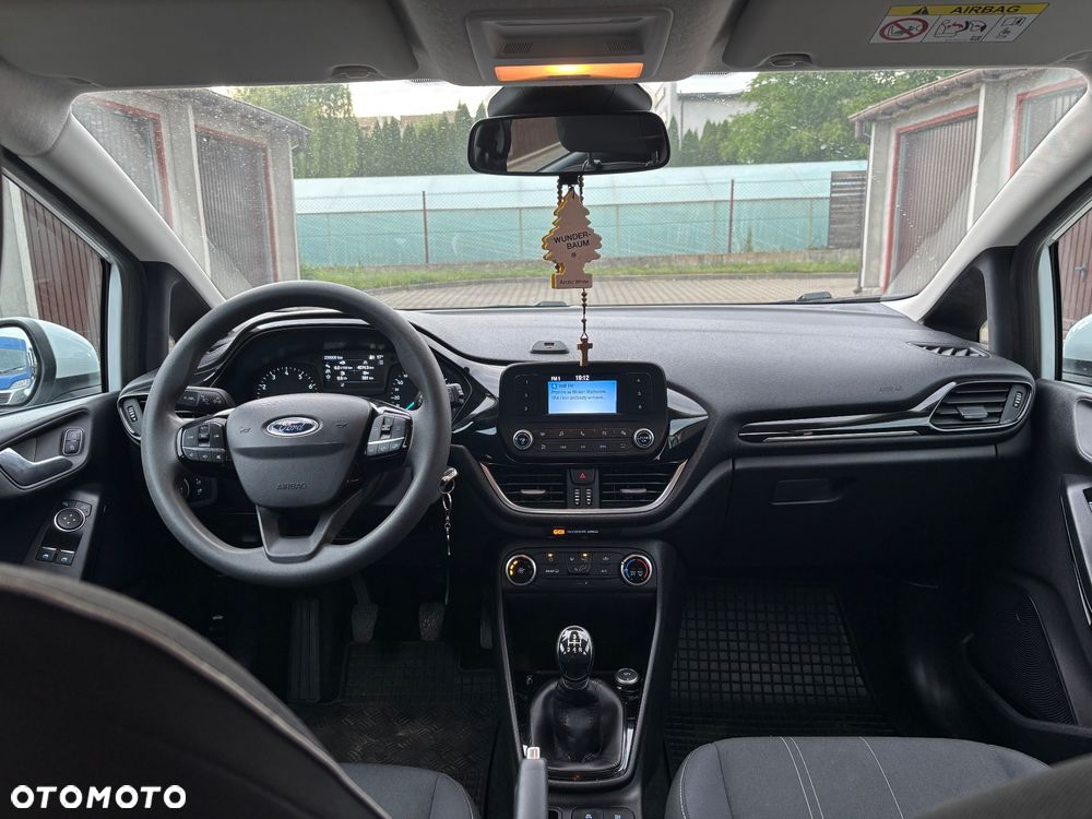 Ford Fiesta - 8