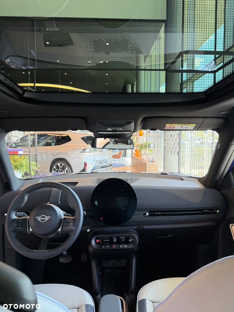 MINI Aceman SE Classic Trim - 6