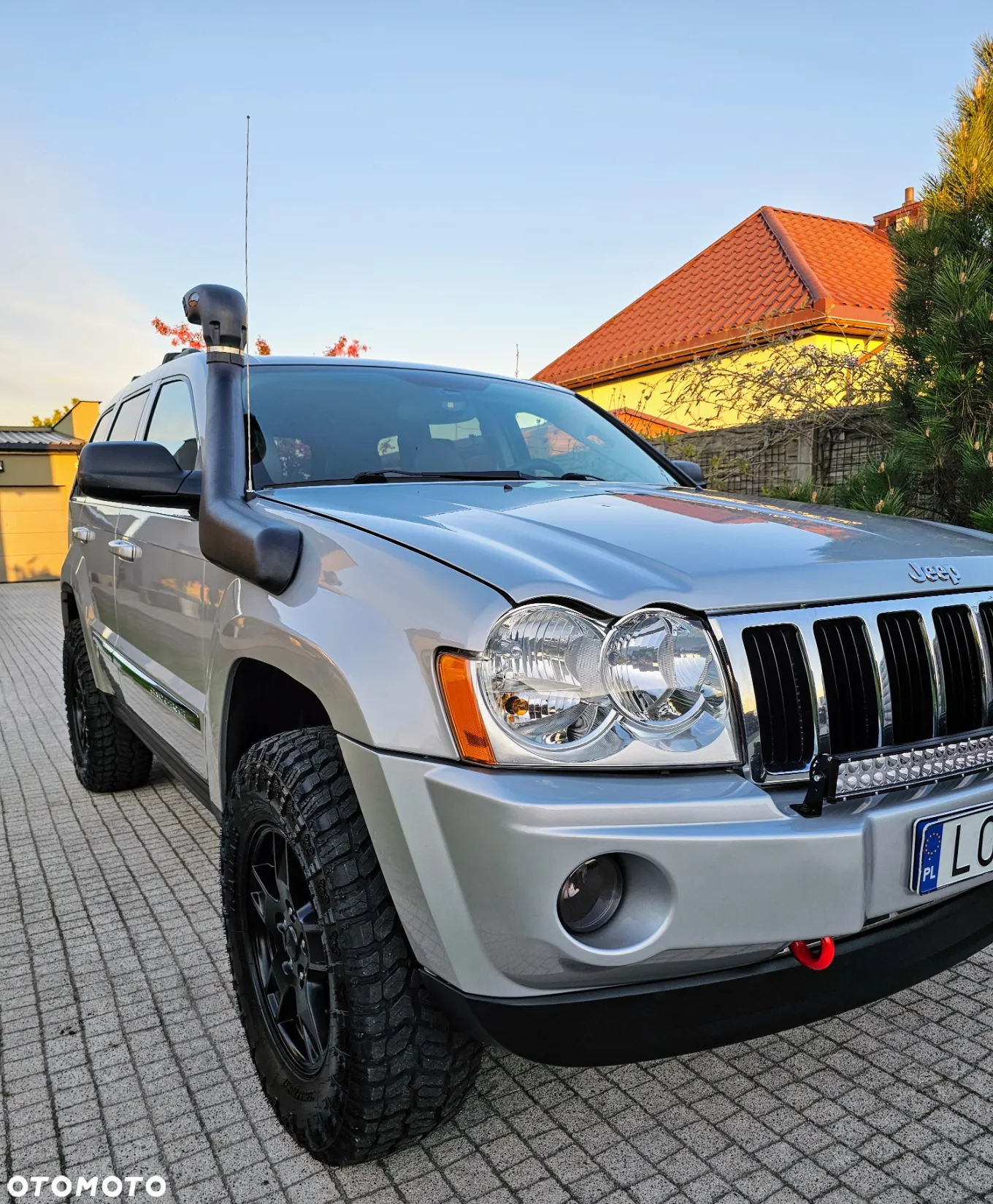 Jeep Grand Cherokee 5.7 V8 HEMI 4WD Automatik Overland - 17