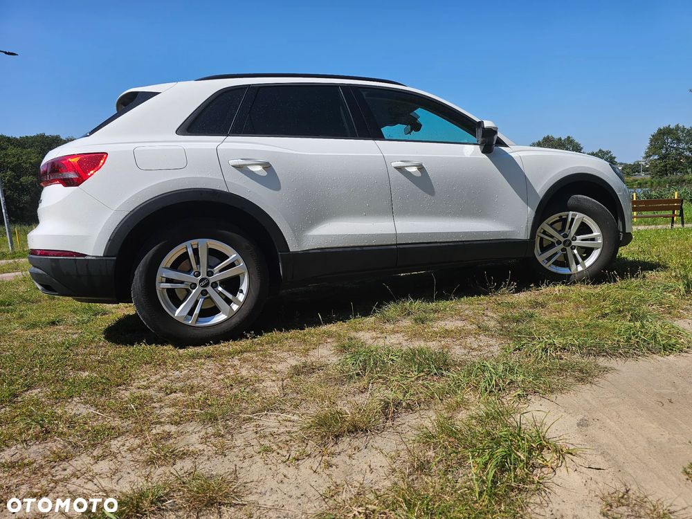 Audi Q3 35 TFSI S tronic - 12