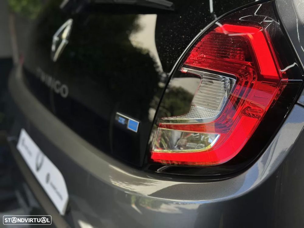 Renault Twingo Z.E. 22 Intens - 8
