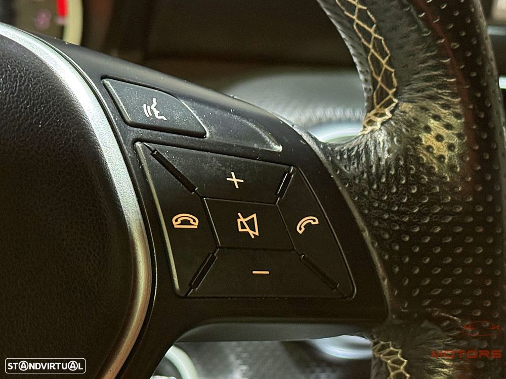 Mercedes-Benz A 180 Peak Edition - 23