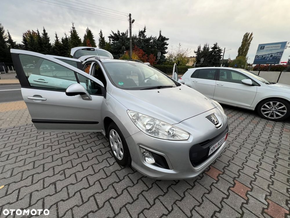 Peugeot 308 1.6 HDi Premium - 12