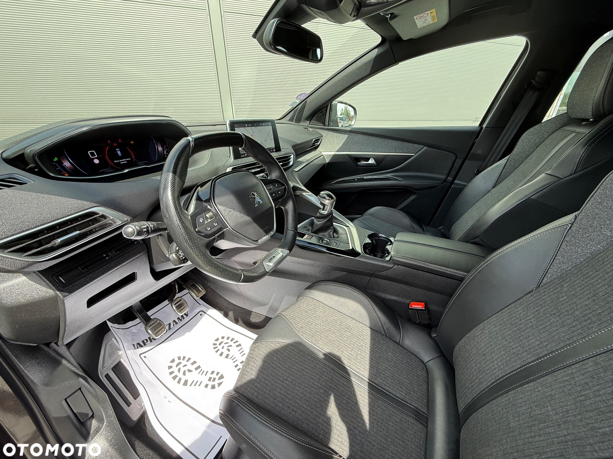 Peugeot 3008 PureTech 130 Stop & Start GPF Allure Pack - 6