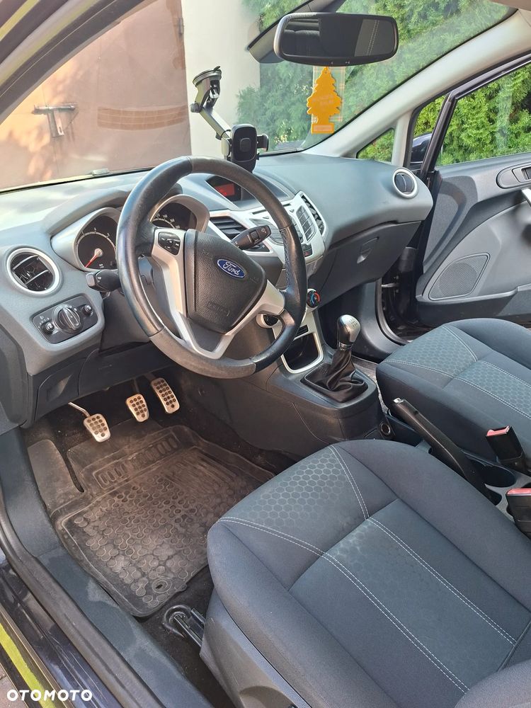 Ford Fiesta 1.25 Ambiente - 3