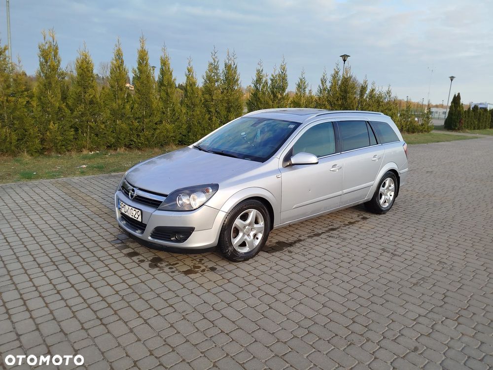 Opel Astra 1.9 CDTI Cosmo - 1