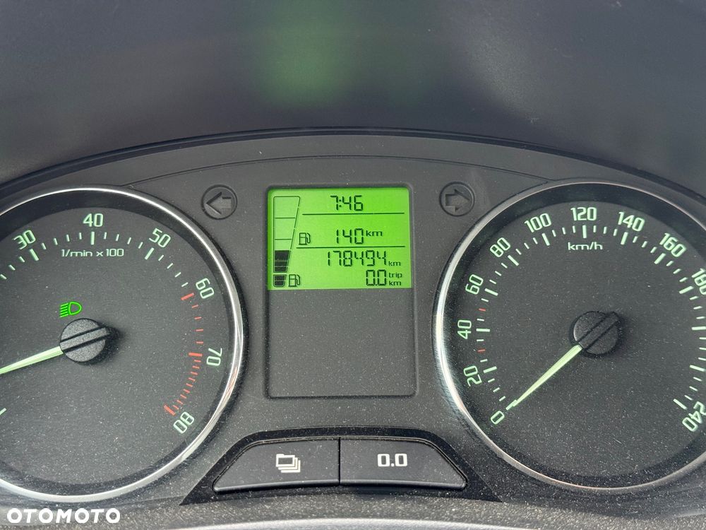 Skoda Fabia 1.2 TSI Active - 13