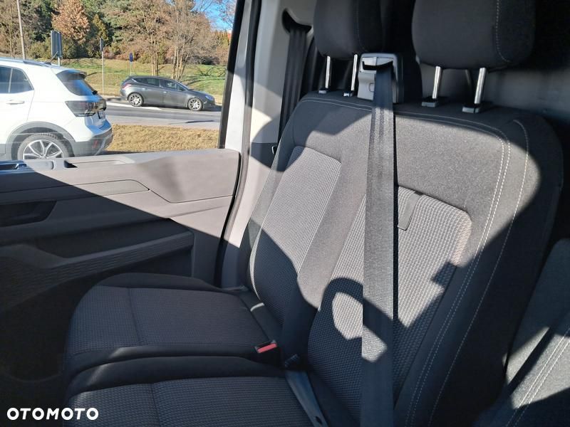 Volkswagen Transporter - 25