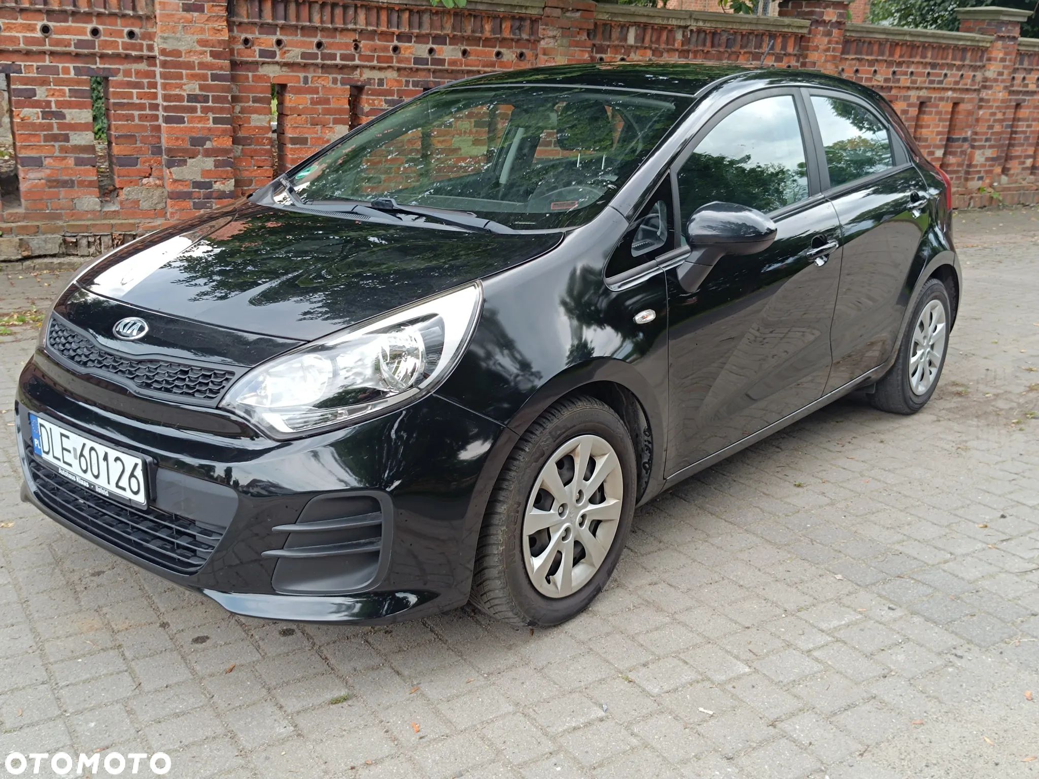 Kia Rio 1.2 Attract - 1