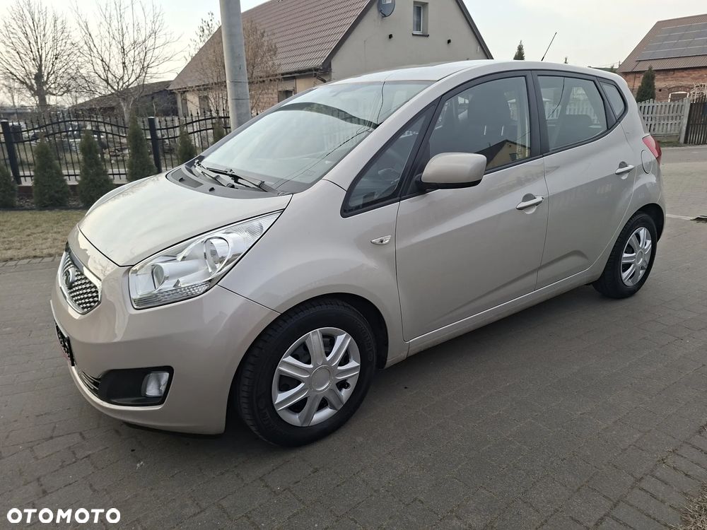 Kia Venga 1.4 CRDi 90 Attract - 10