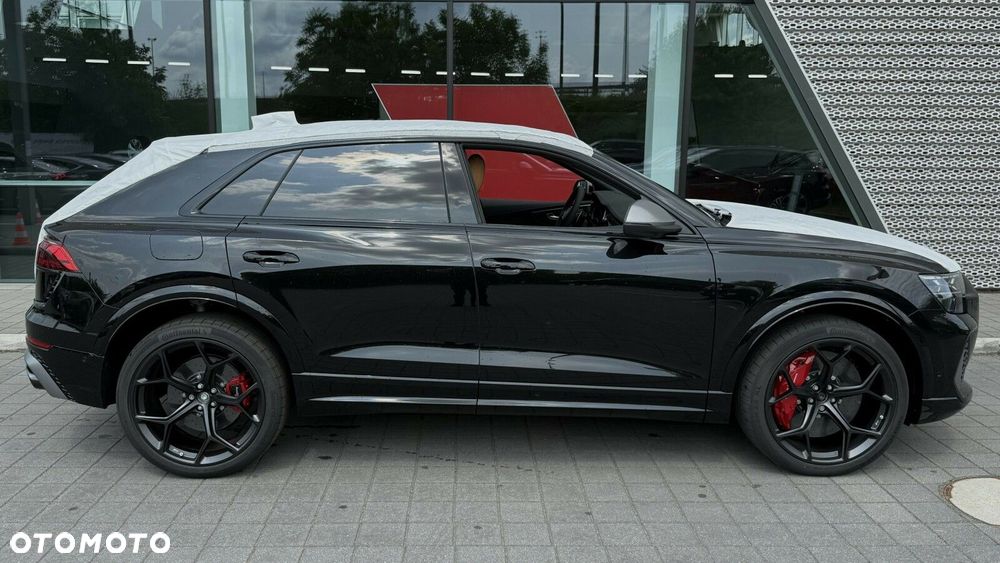 Audi RS Q8 - 15