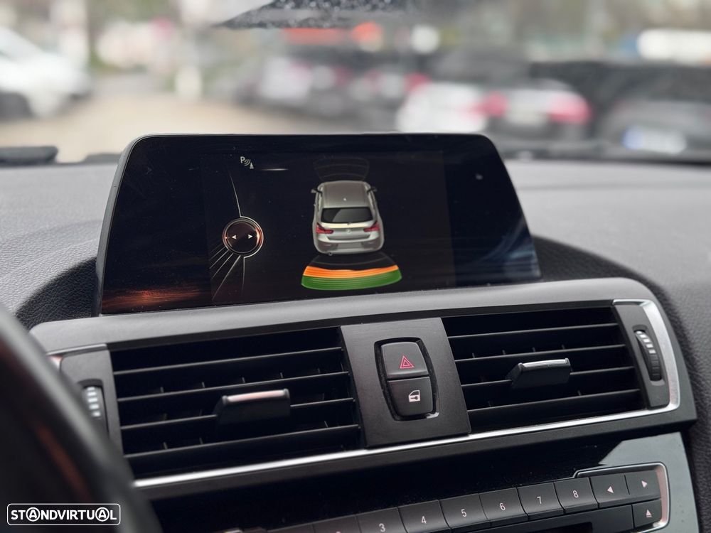 BMW 116 d Pack M Auto - 8