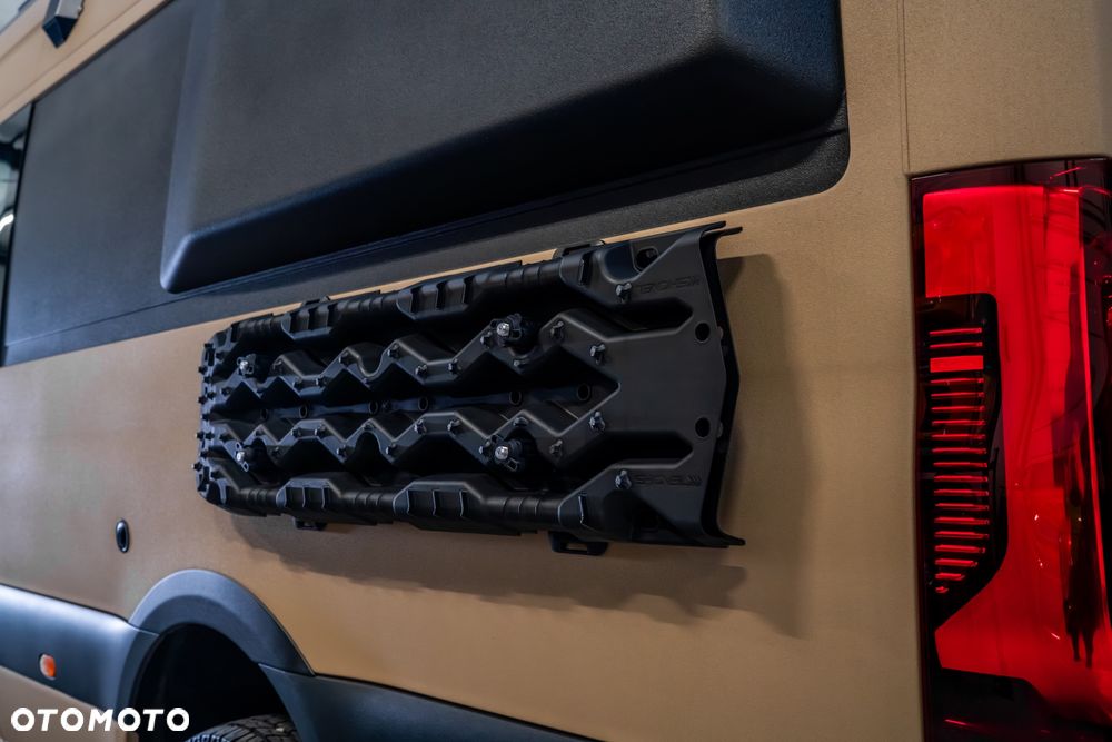 Mercedes-Benz Sprinter 4x4 AVC STRADALE - 16