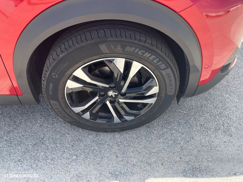 Peugeot 2008 1.2 PureTech GT Pack EAT8 - 11