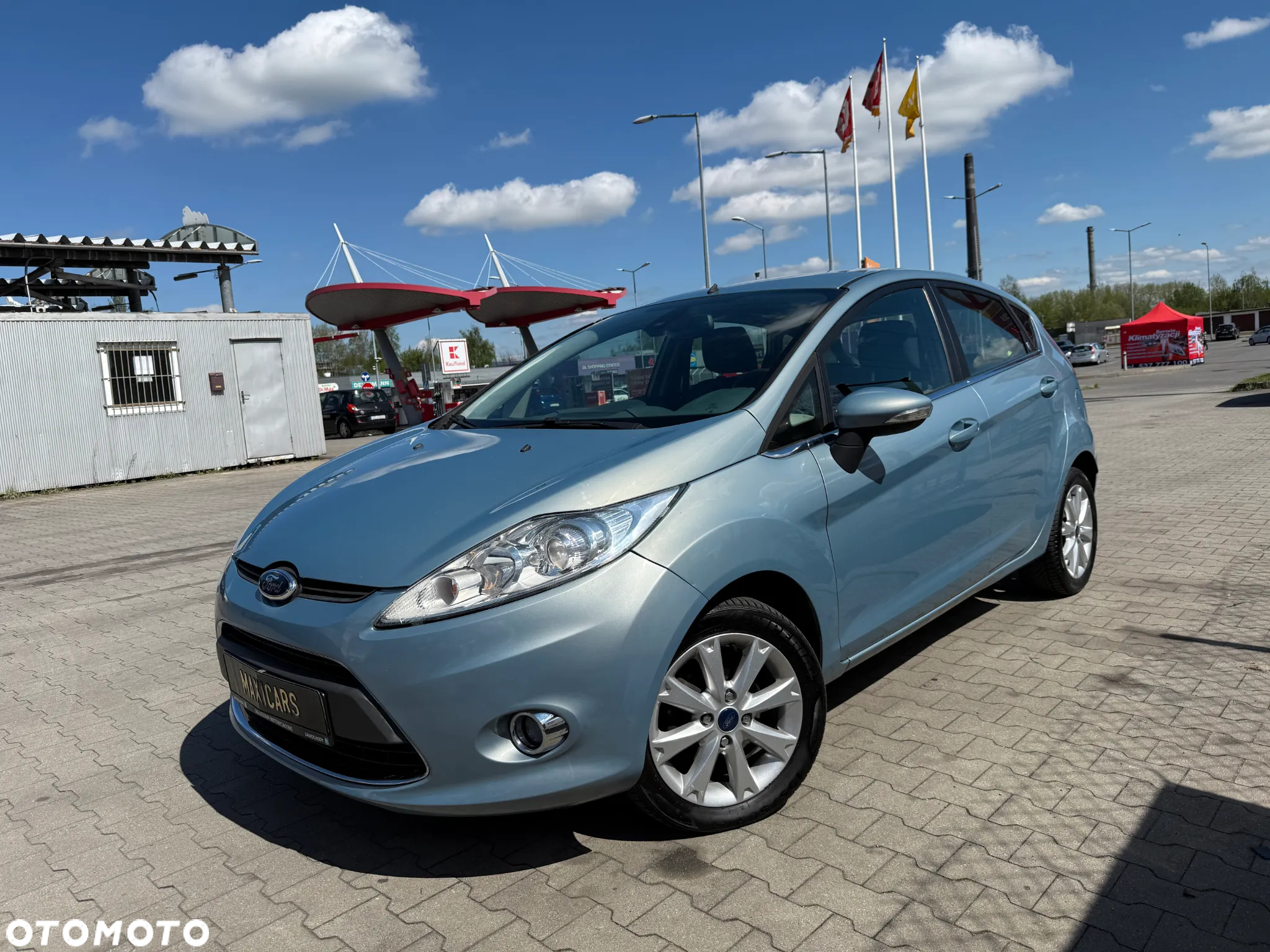 Ford Fiesta 1.25 Ghia - 29