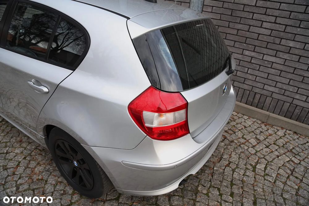 BMW Seria 1 118i - 10