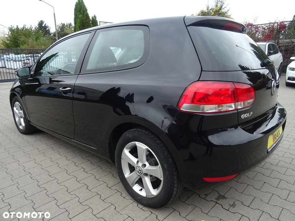 Volkswagen Golf 1.6 Comfortline - 9