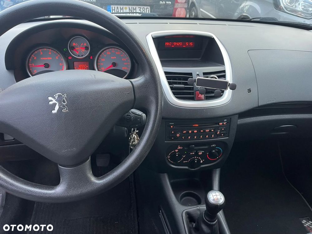 Peugeot 206 plus - 12
