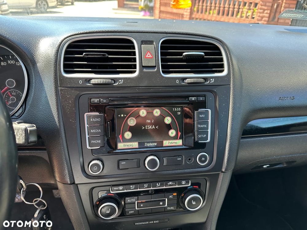 Volkswagen Golf - 12