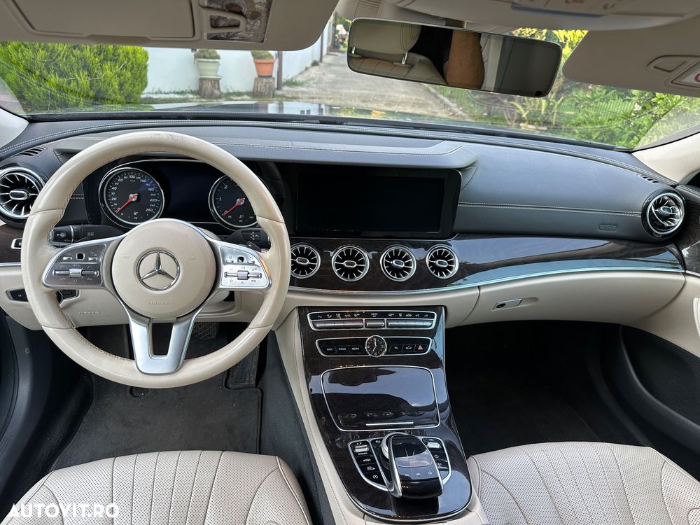 Mercedes-Benz CLS - 10