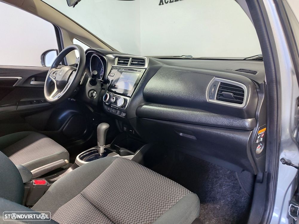 Honda Jazz 1.3 I-VTEC Eleg.+Con.Navi CVT - 17