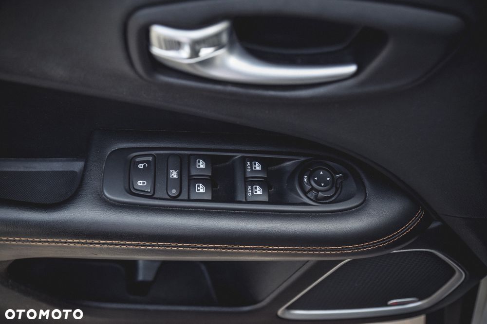 Jeep Compass 1.6 MultiJet Limited - 20