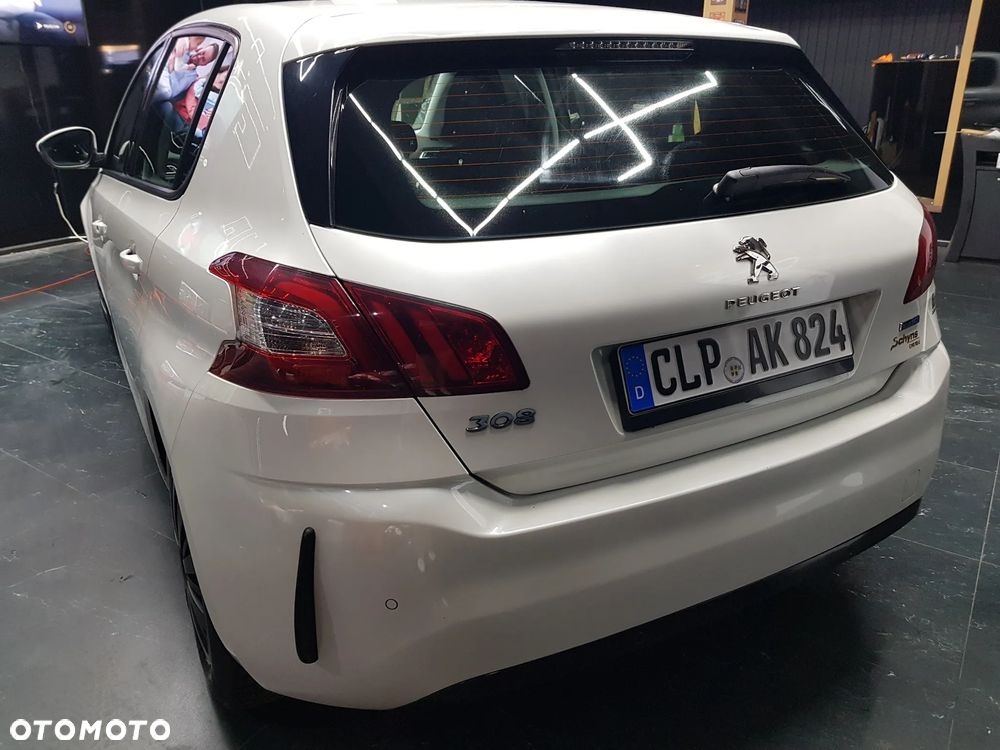 Peugeot 308 BlueHDi 100 Stop & Start Business-Line - 27