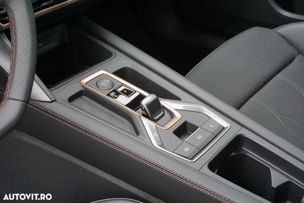 Cupra Formentor 1.5 eTSI DSG - 24