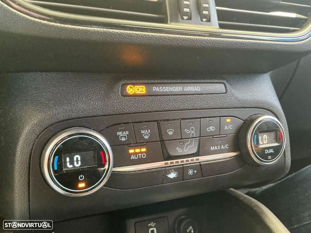 Ford Focus 1.0 EcoBoost ST-Line - 5