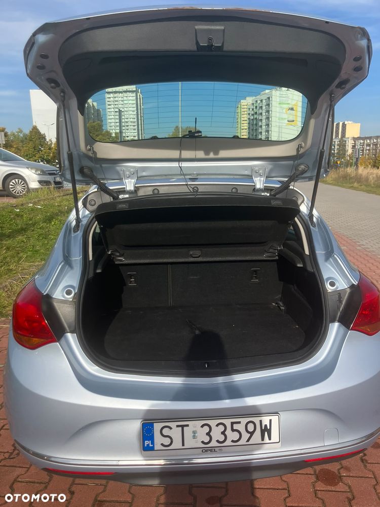 Opel Astra - 19
