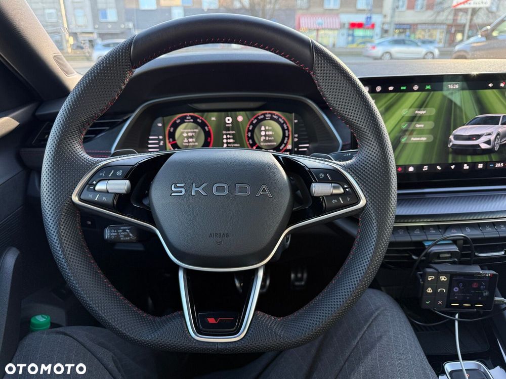 Skoda Octavia 2.0 TSI RS DSG - 17